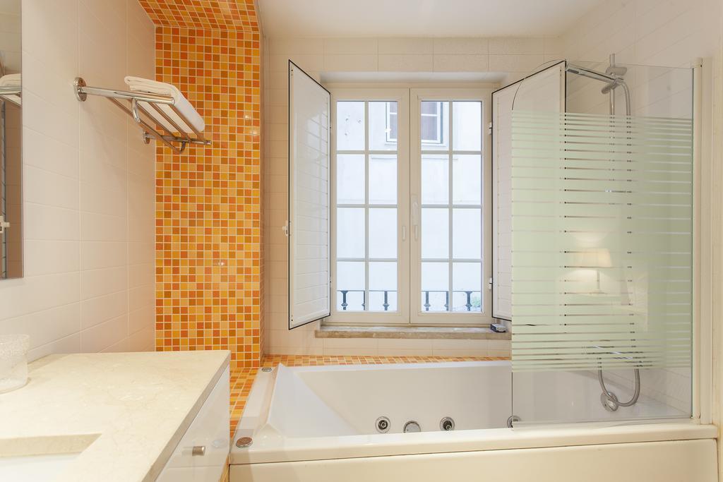 Bairrus Lisbon Apartments - Alfama II Cameră foto